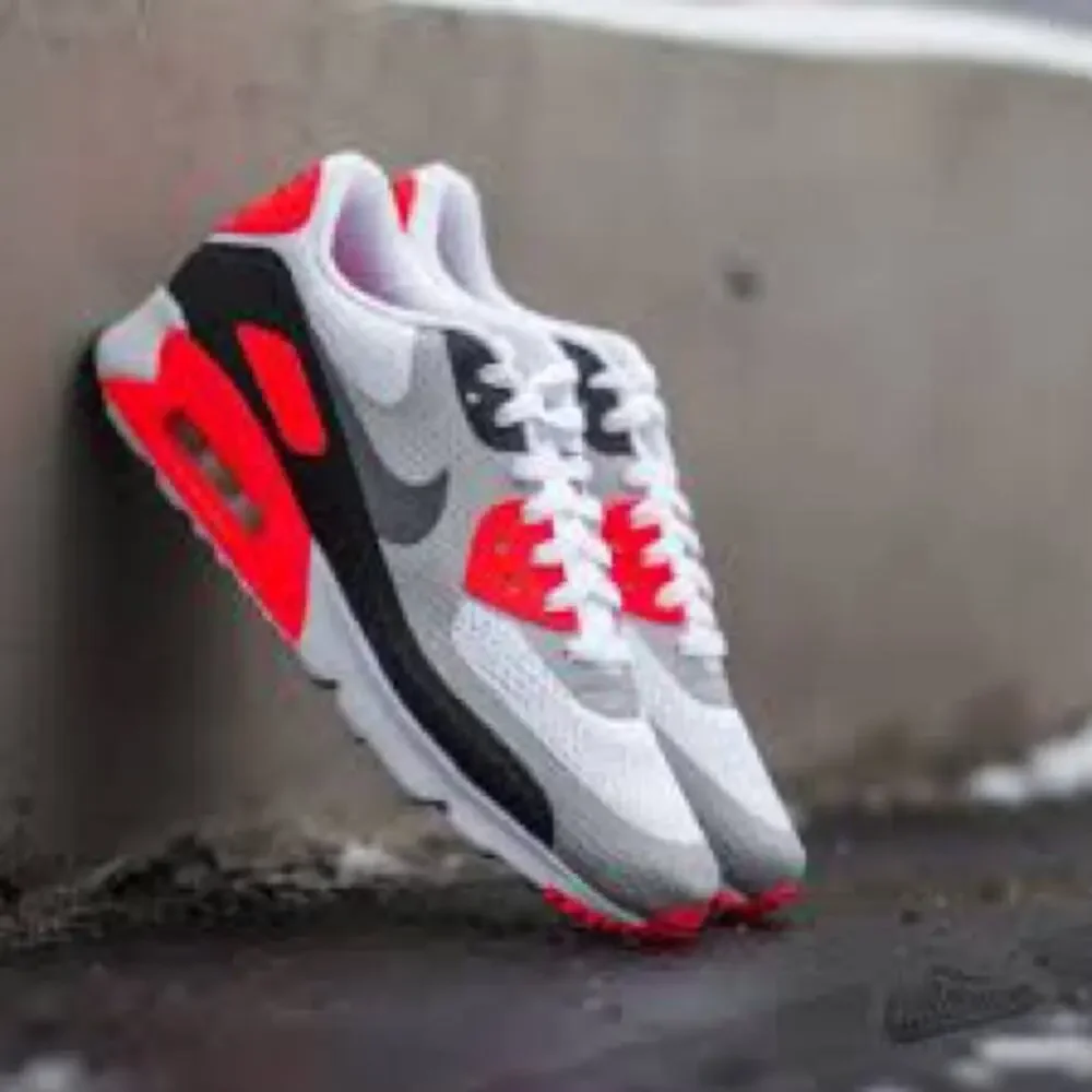 Nike Air Max 90 Hyperfuse ‘Infrared’ 7.5
